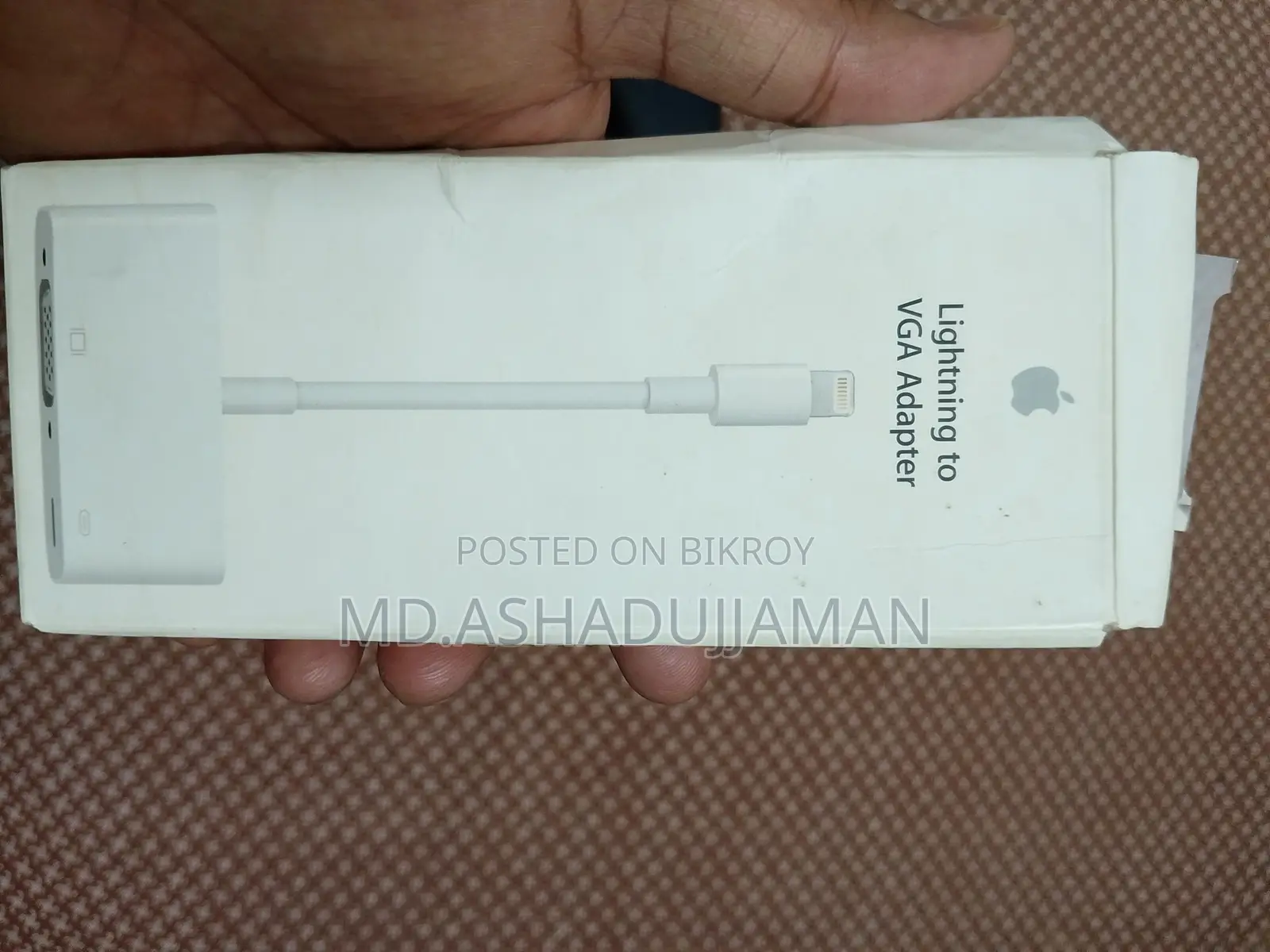Lightning to VGA adapter (iPhone,Mac,iPad)