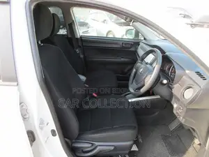 Toyota Fielder 2020