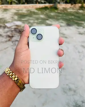 অ্যাপল আইফোন ১৫ . (ব্যবহৃত)