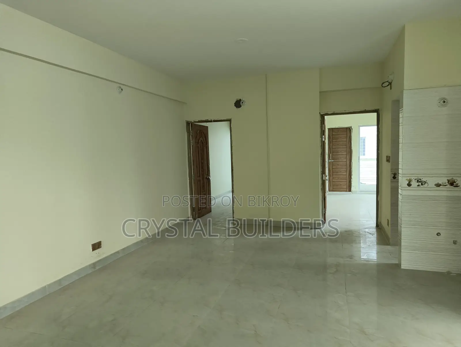 Own a luxurious ready flat at an incredible price.