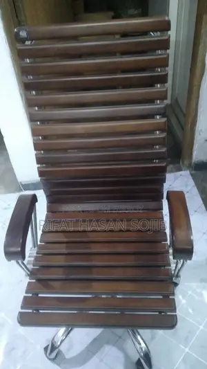 Regal Executive Chair
