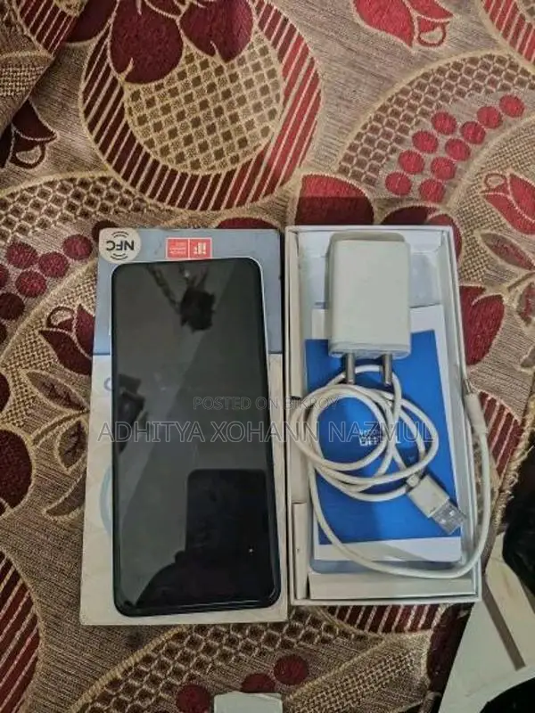 Tecno Camon 19 Neo 6+5/128 (Used)
