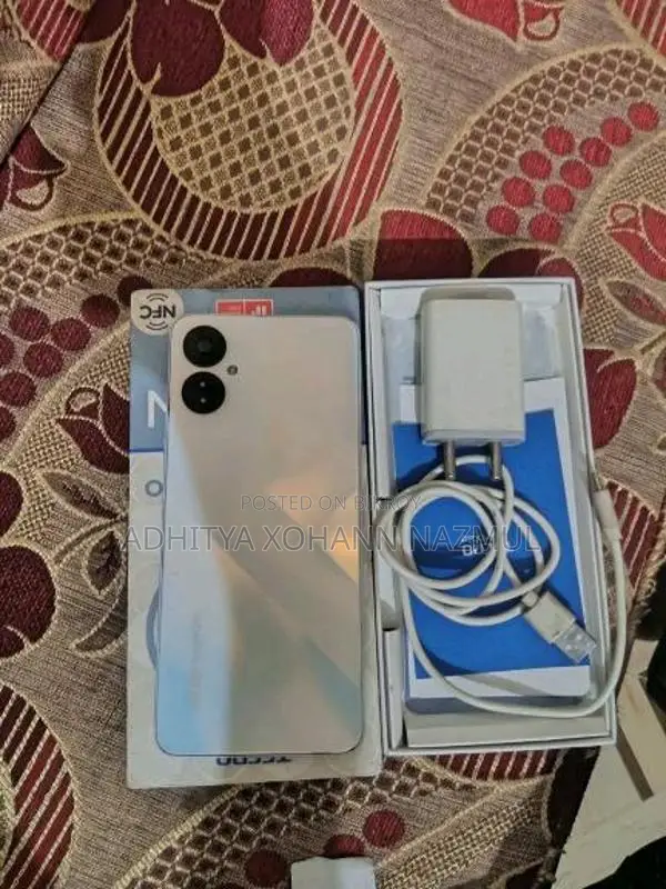 Tecno Camon 19 Neo 6+5/128 (Used)