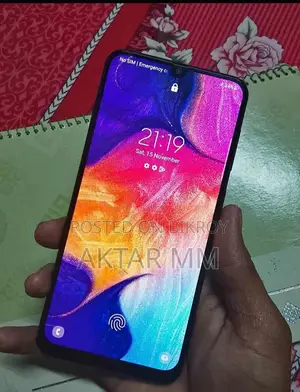 Samsung Galaxy A50 . (Used)