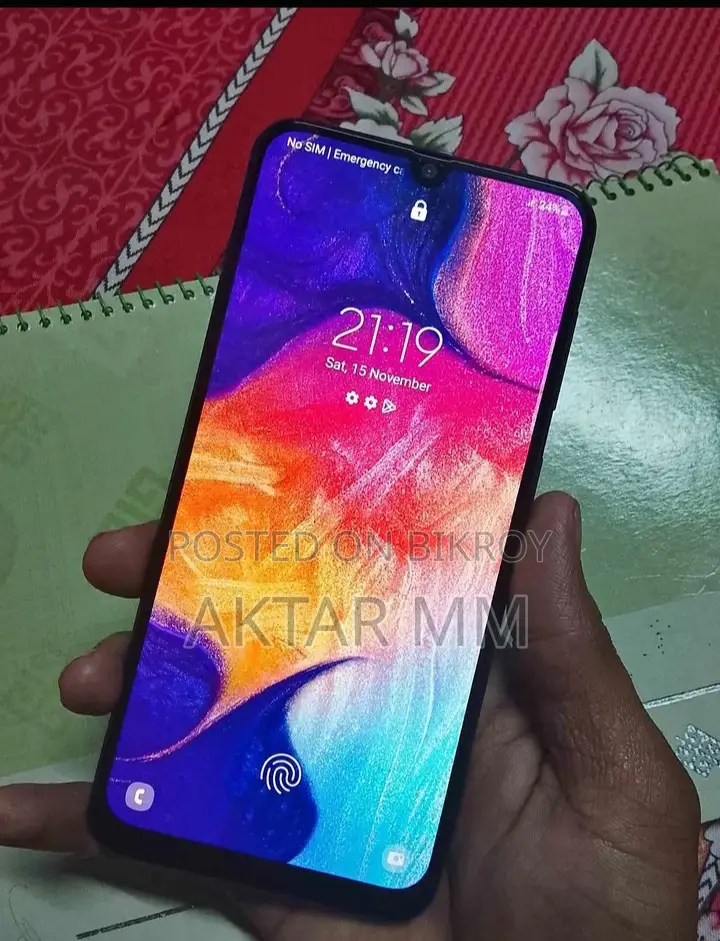 Samsung Galaxy A50 . (Used)
