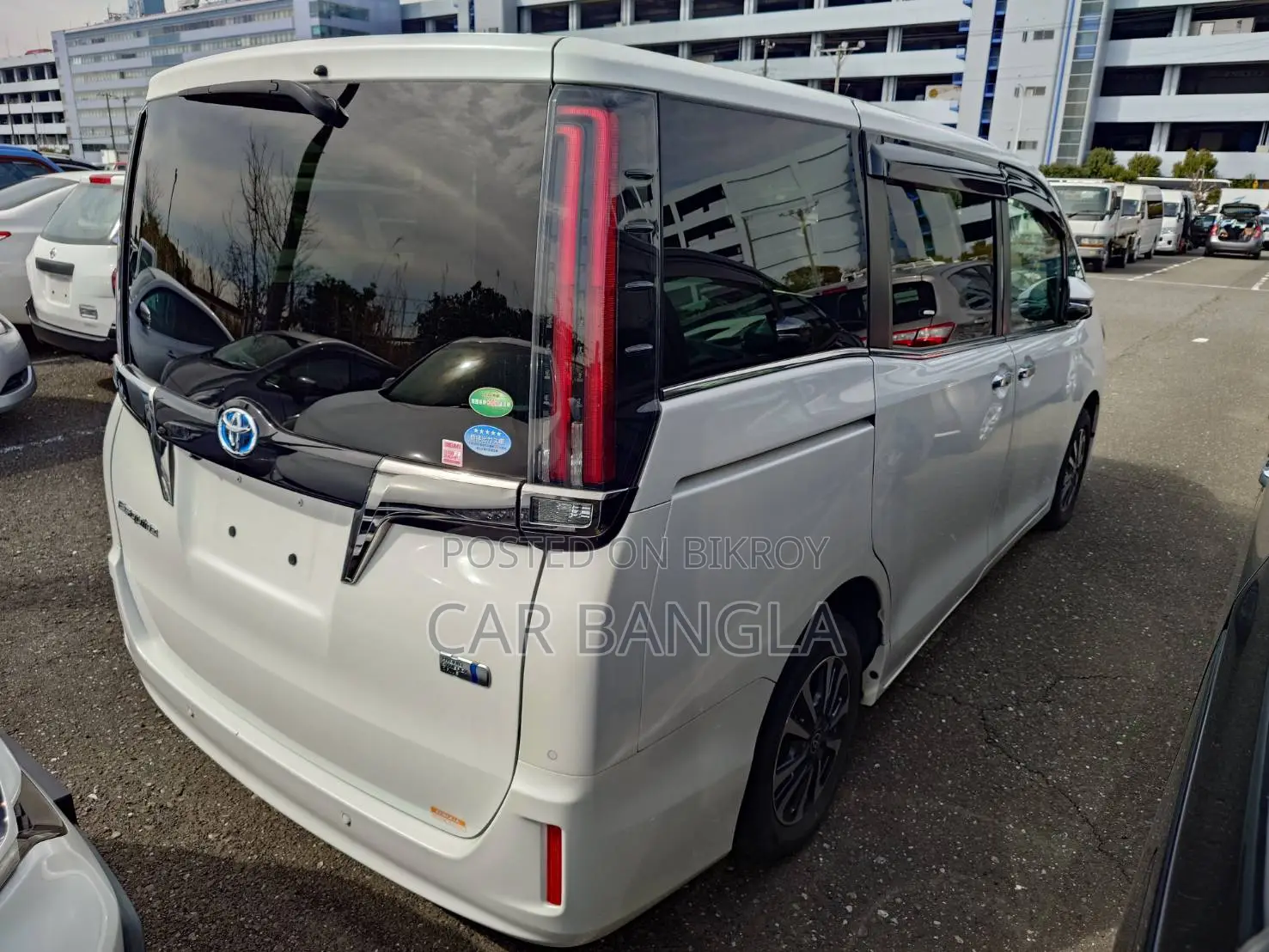 Toyota Esquire GI PREMIUM 2021