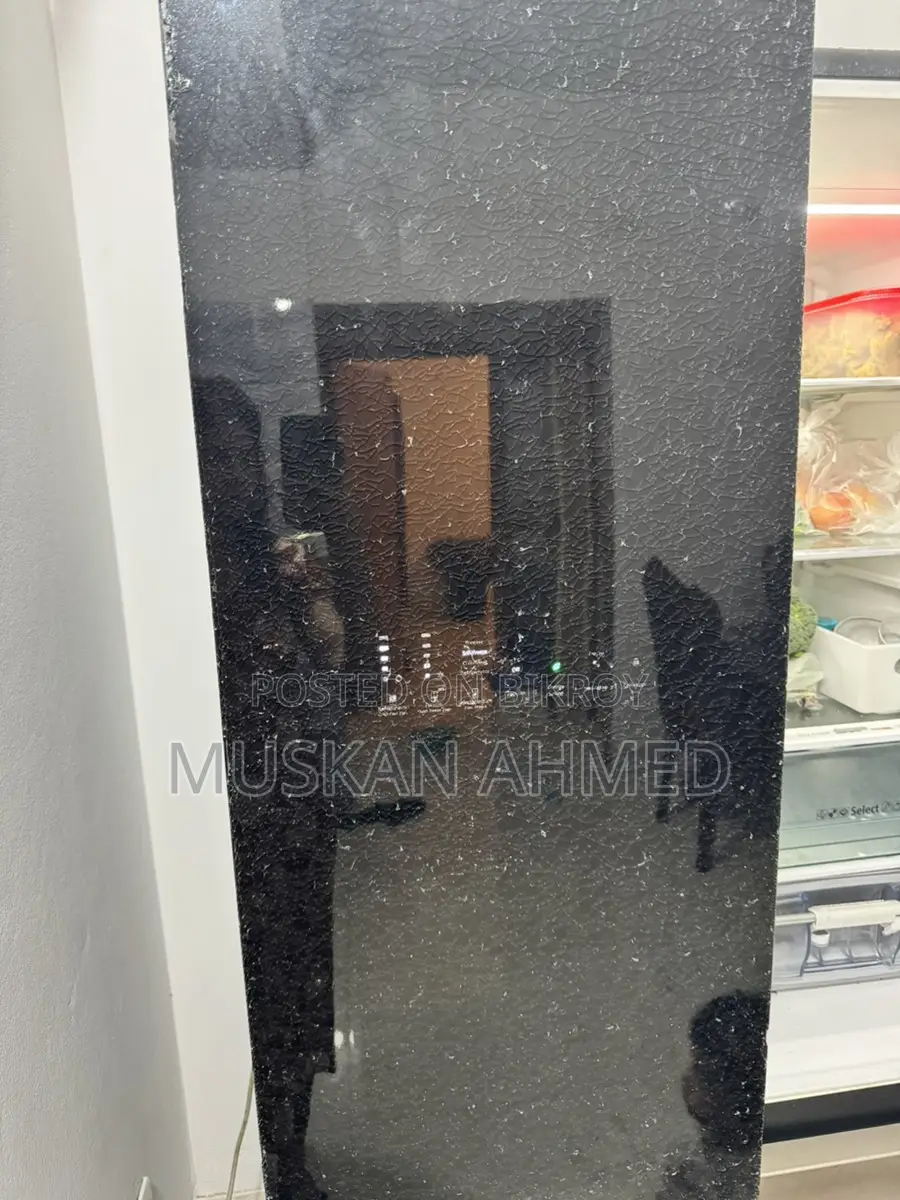 Hitachi 4-Door Refrigerator