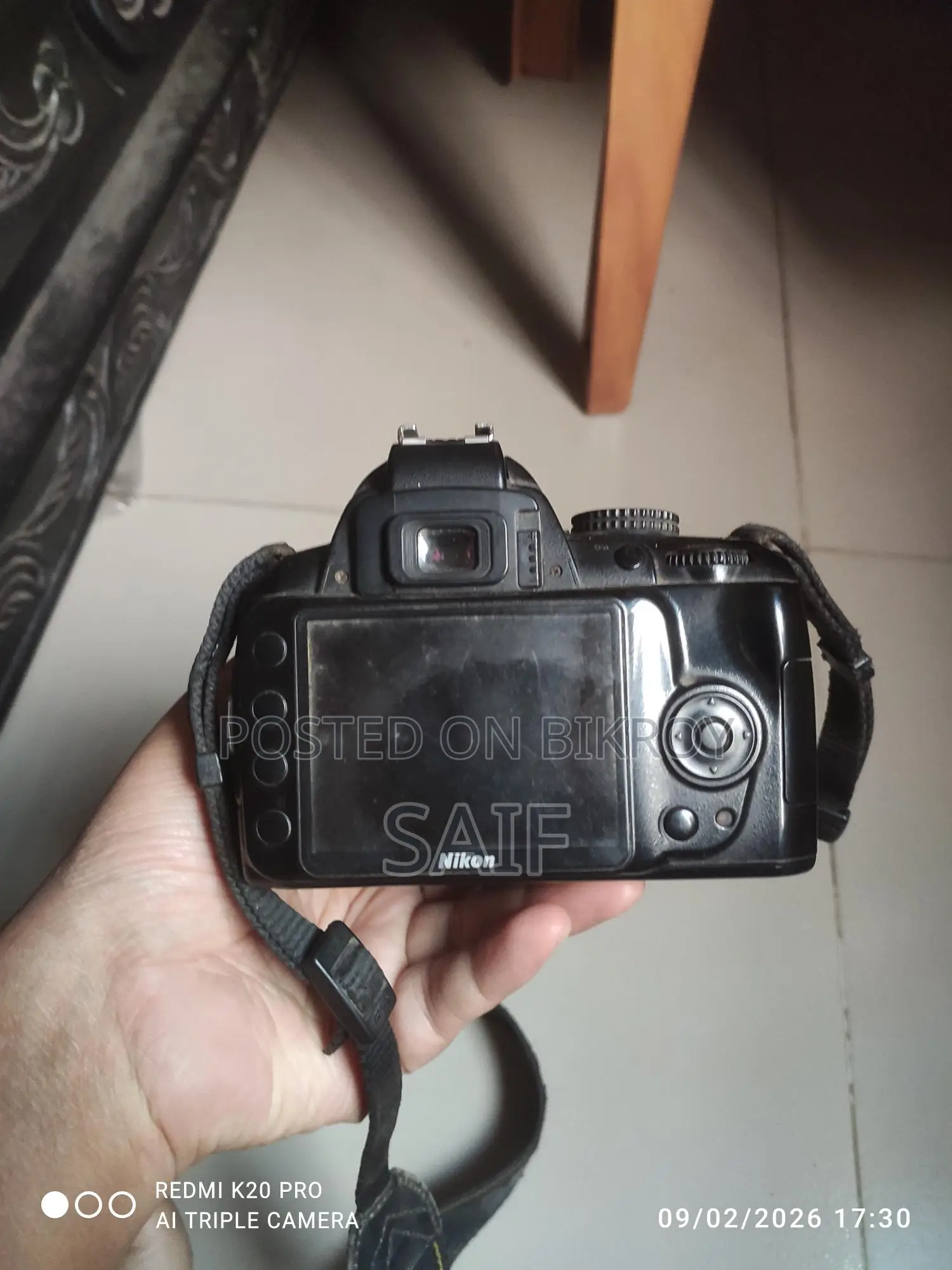 Nikon D3000