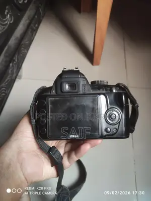 Nikon D3000