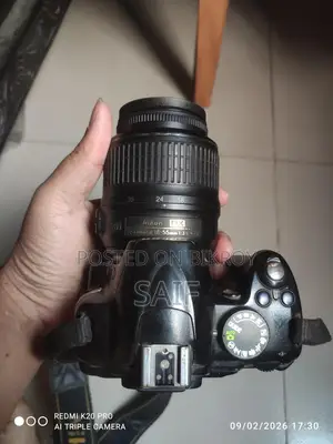 Nikon D3000