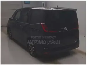 Toyota Noah SZ full load 2022