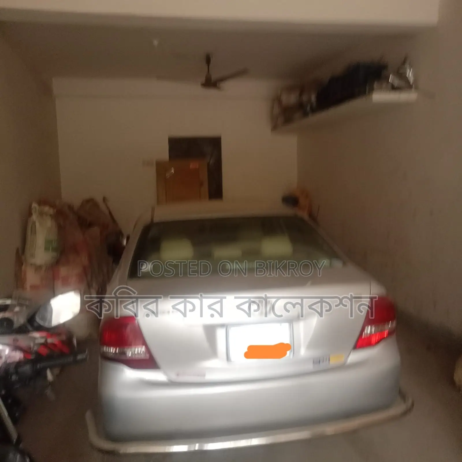 Toyota Axio silver 2010