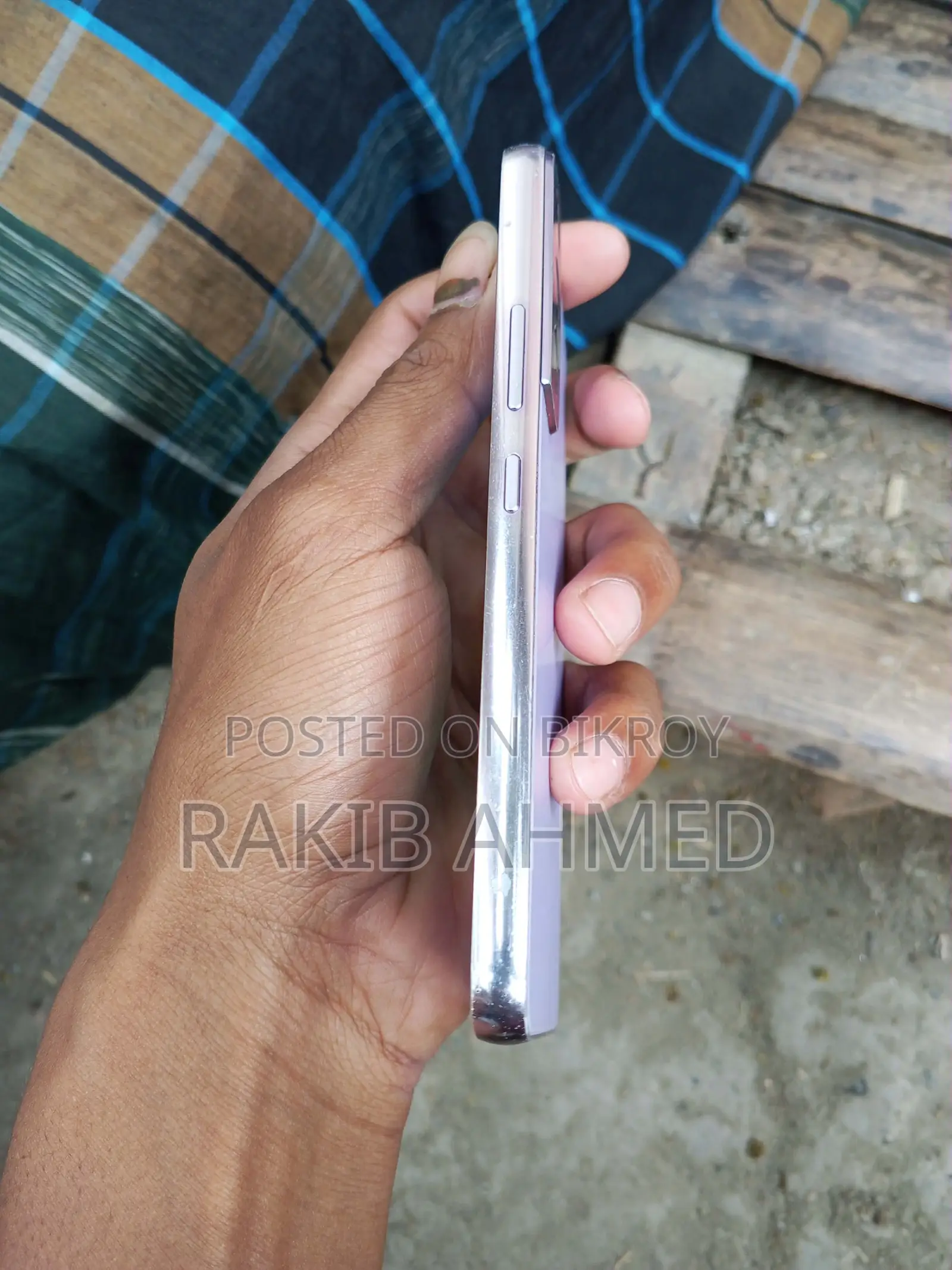 Samsung Galaxy S22 8/128 (Used)