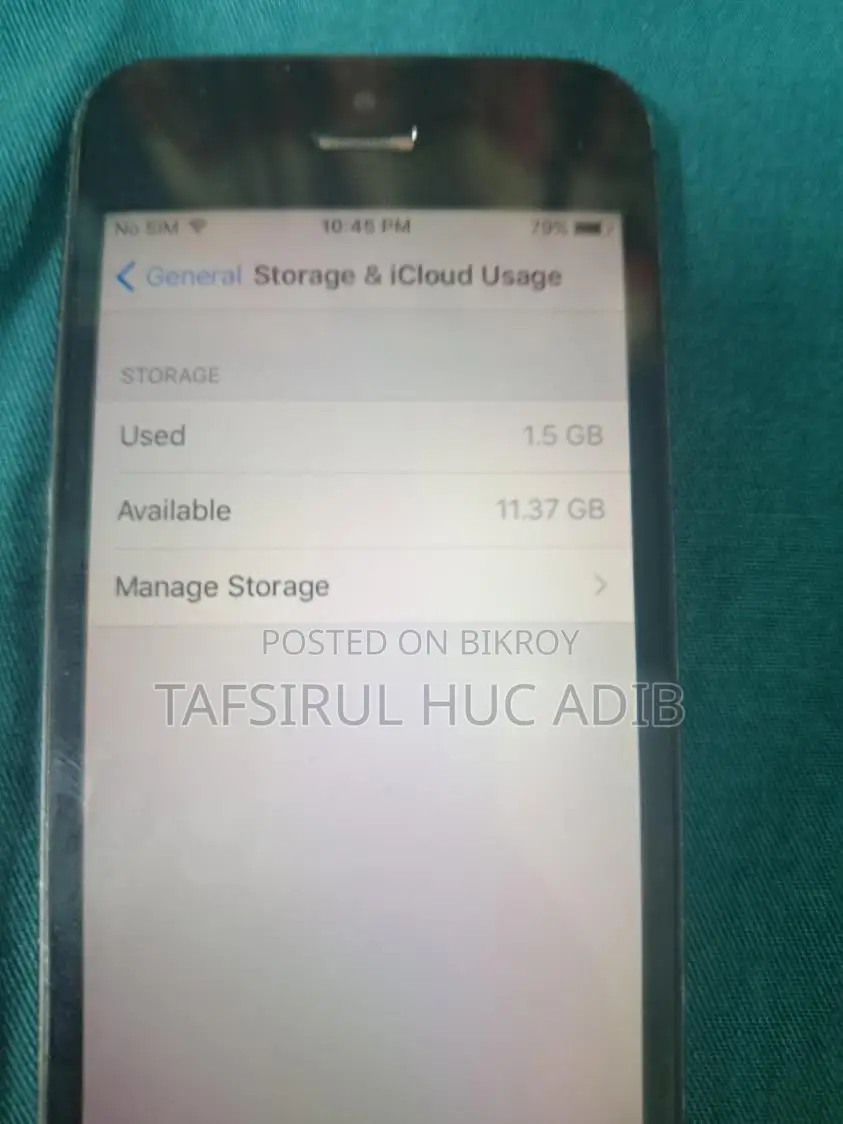 Apple iPhone 5 . (Used)