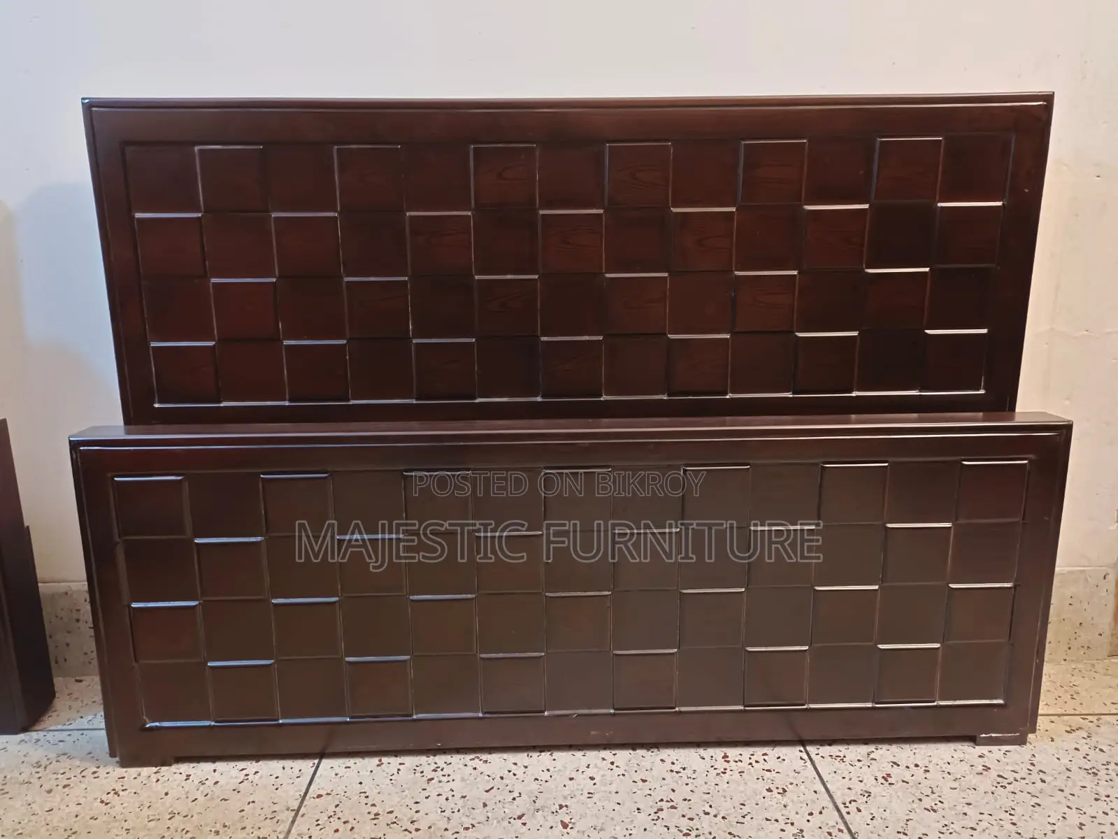 NEW BED 4/7 FEET. M # 442