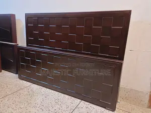 NEW BED 4/7 FEET. M # 442