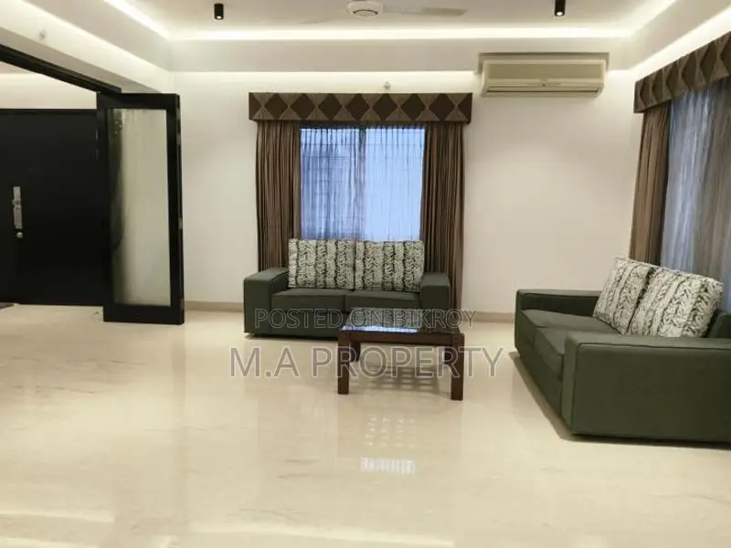 Fully Furniture 3-Bedroom 3200sft 2-Carpark Gulshan-2