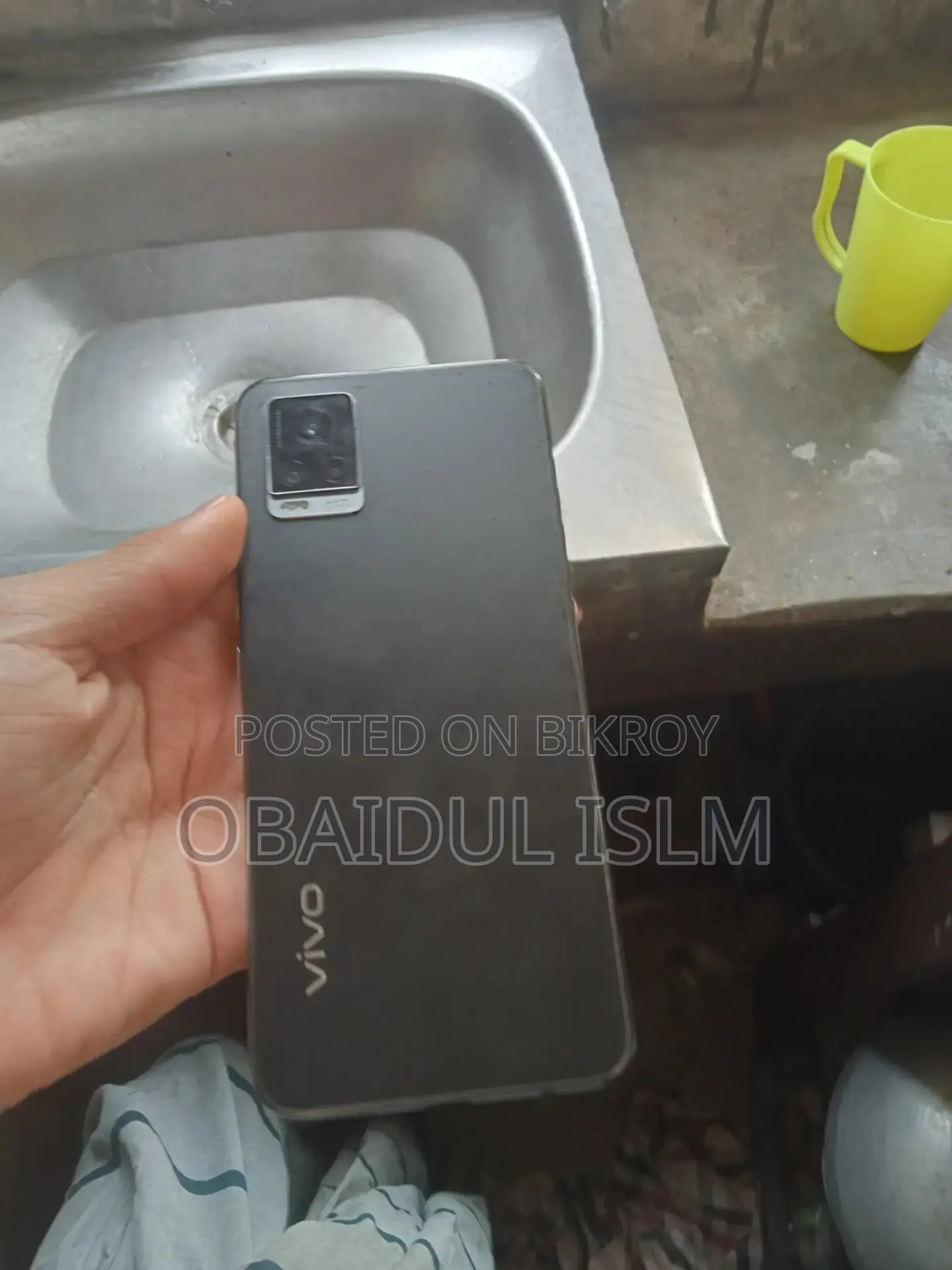 Vivo V20 (Used)