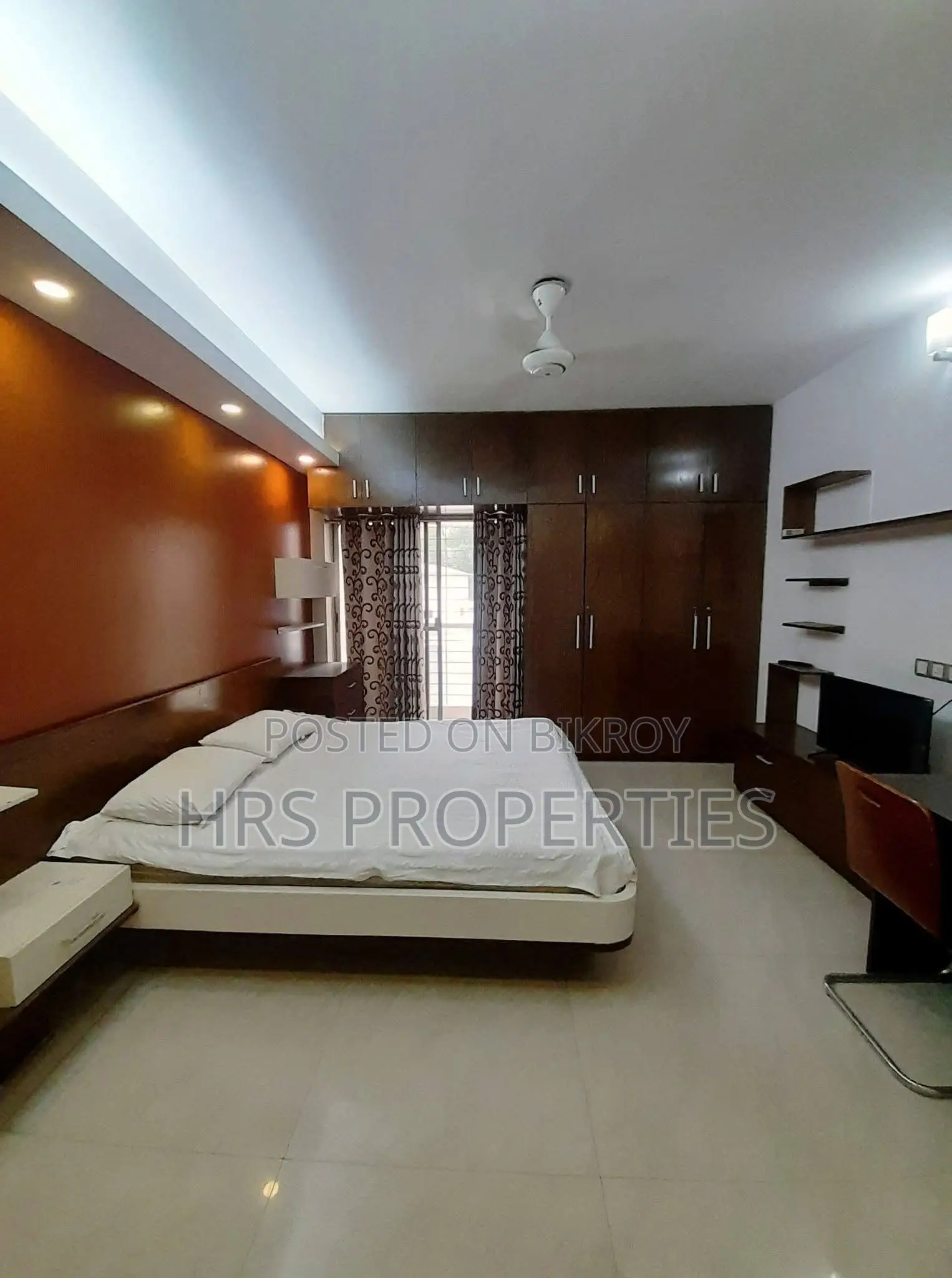 3-bedroom fully furnished flat for rent in Gulshan.
