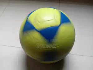 ফুটবল বিক্রয় করা হবে