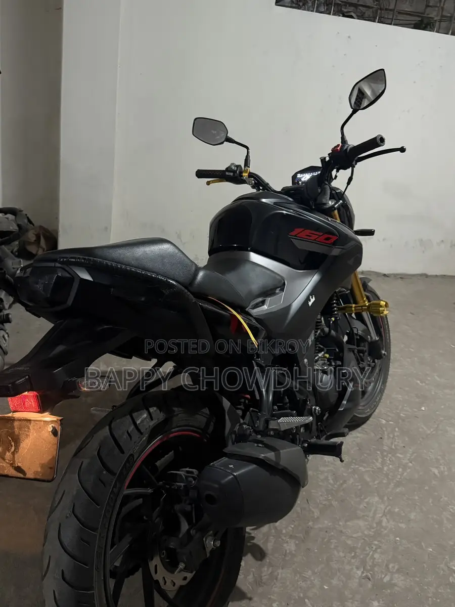 Hero Thriller 160R Refresh 2024