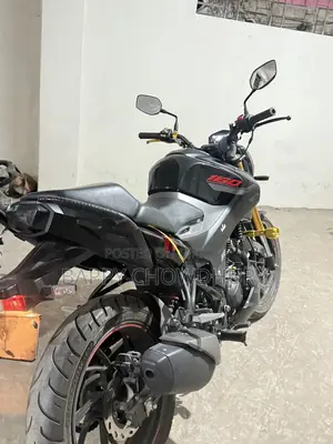 Hero Thriller 160R Refresh 2024