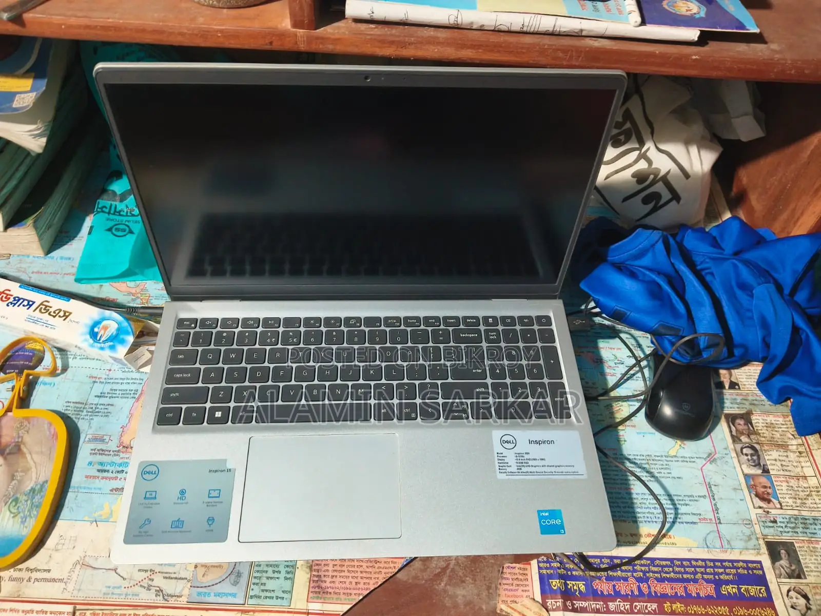 Dell laptop i3 /8GB /512 SSD/ 12th gen / Inspiro 3520