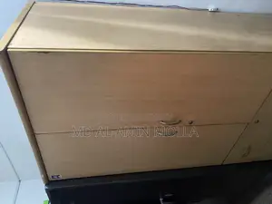 Otobi Almirah