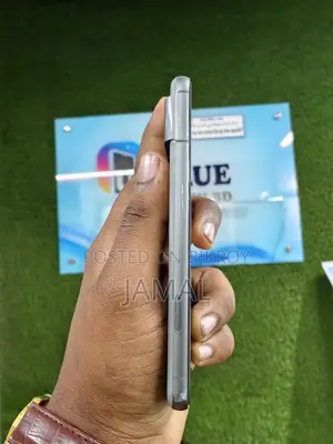 Google Pixel 8 . (Used)
