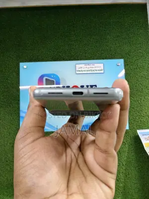 Google Pixel 8 . (ব্যবহৃত)