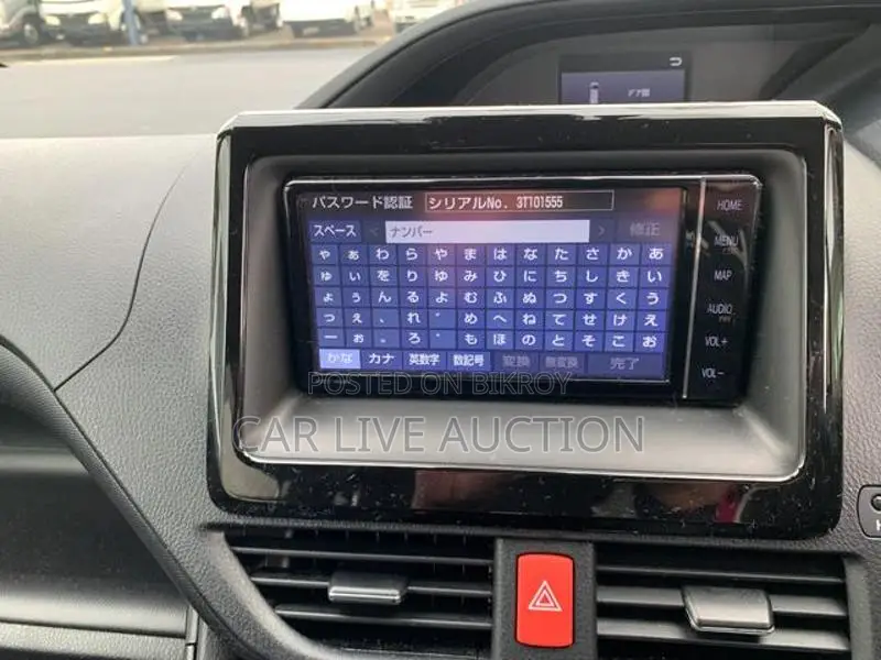 Toyota Noah Hybrid X package 2021
