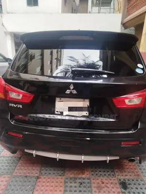 Mitsubishi RVR 2010