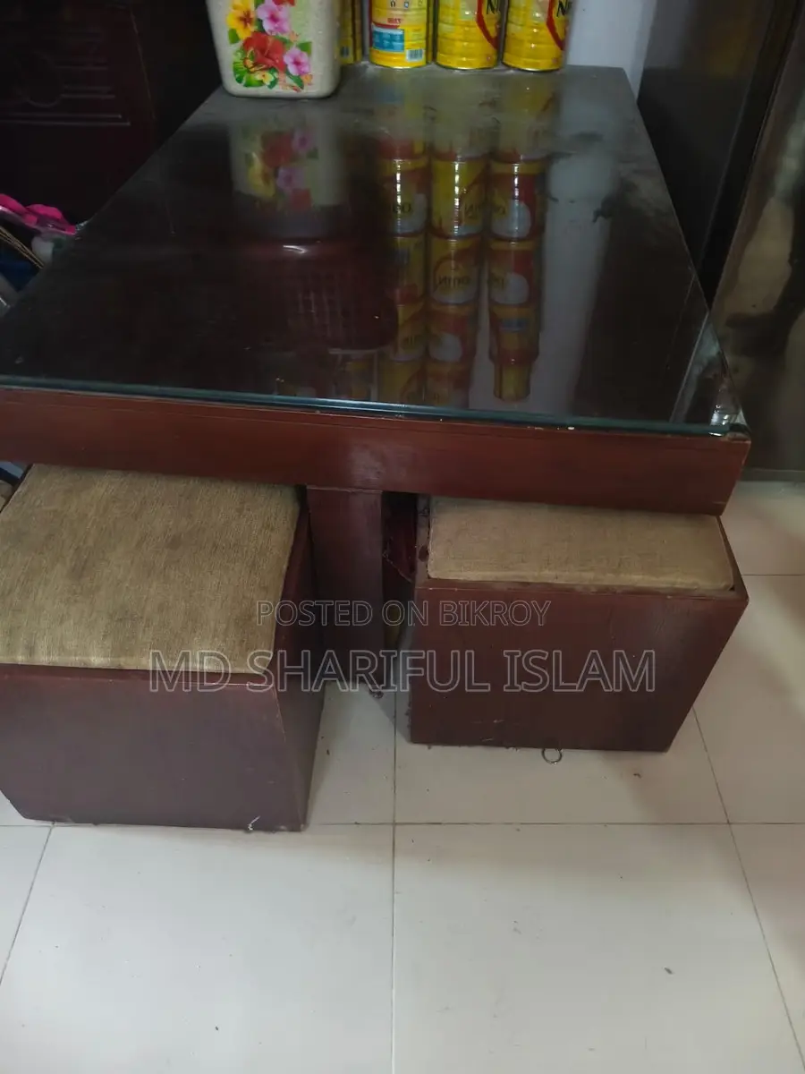 Centre Table with 4 corner stools.