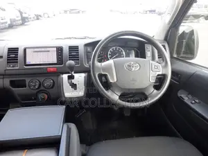 Toyota Hiace 2020