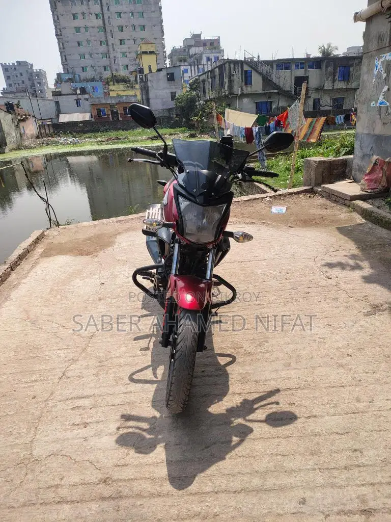 Honda CB Trigger . 2016