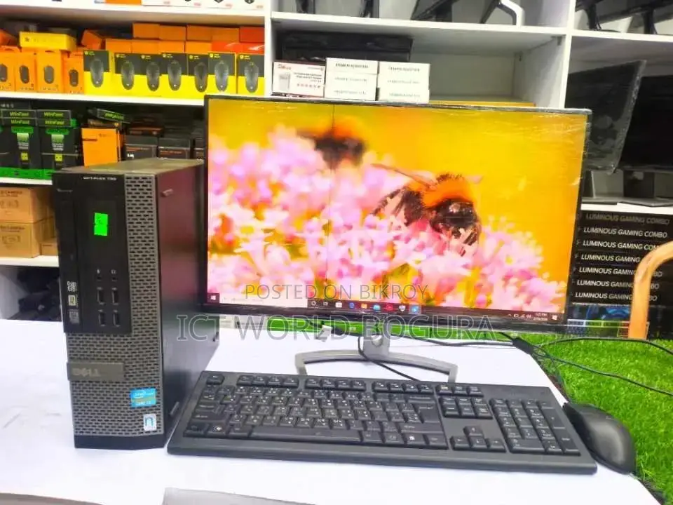 Dell brand computer 22" monitor