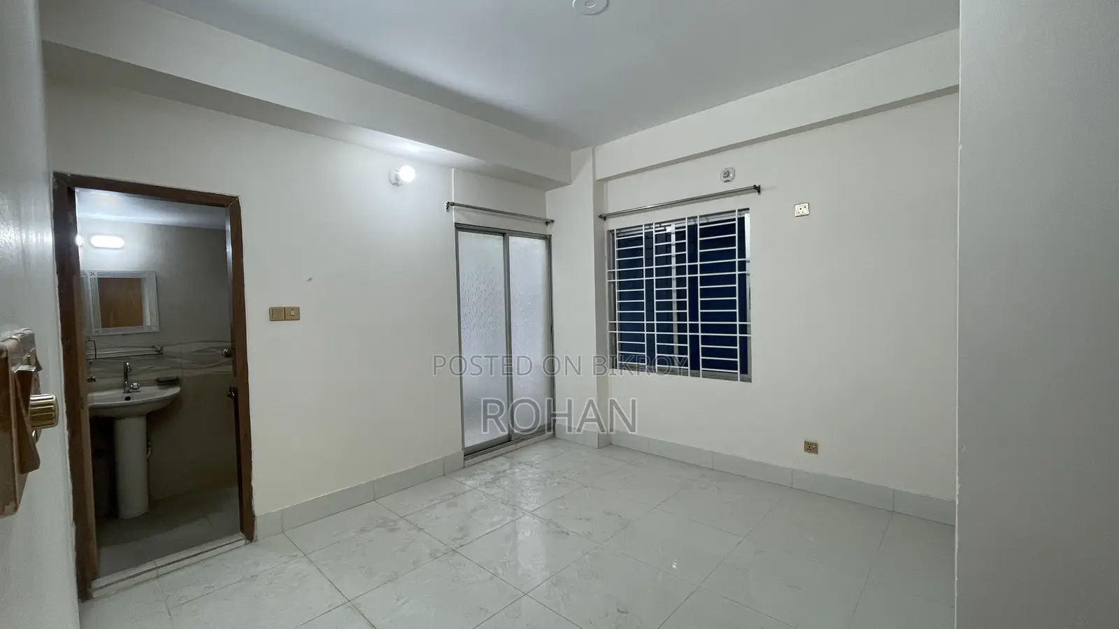 Spacious And Well-lit 3 Bedroom Flat For Sale at East Kazipara!