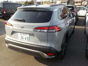 Toyota Corolla Cross z PACKAGE 2025