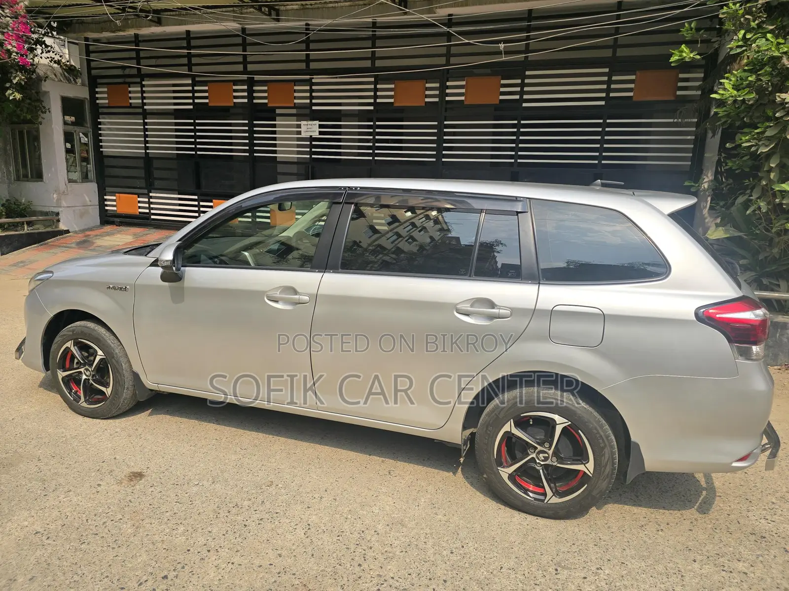 Toyota Fielder Crolla 2017