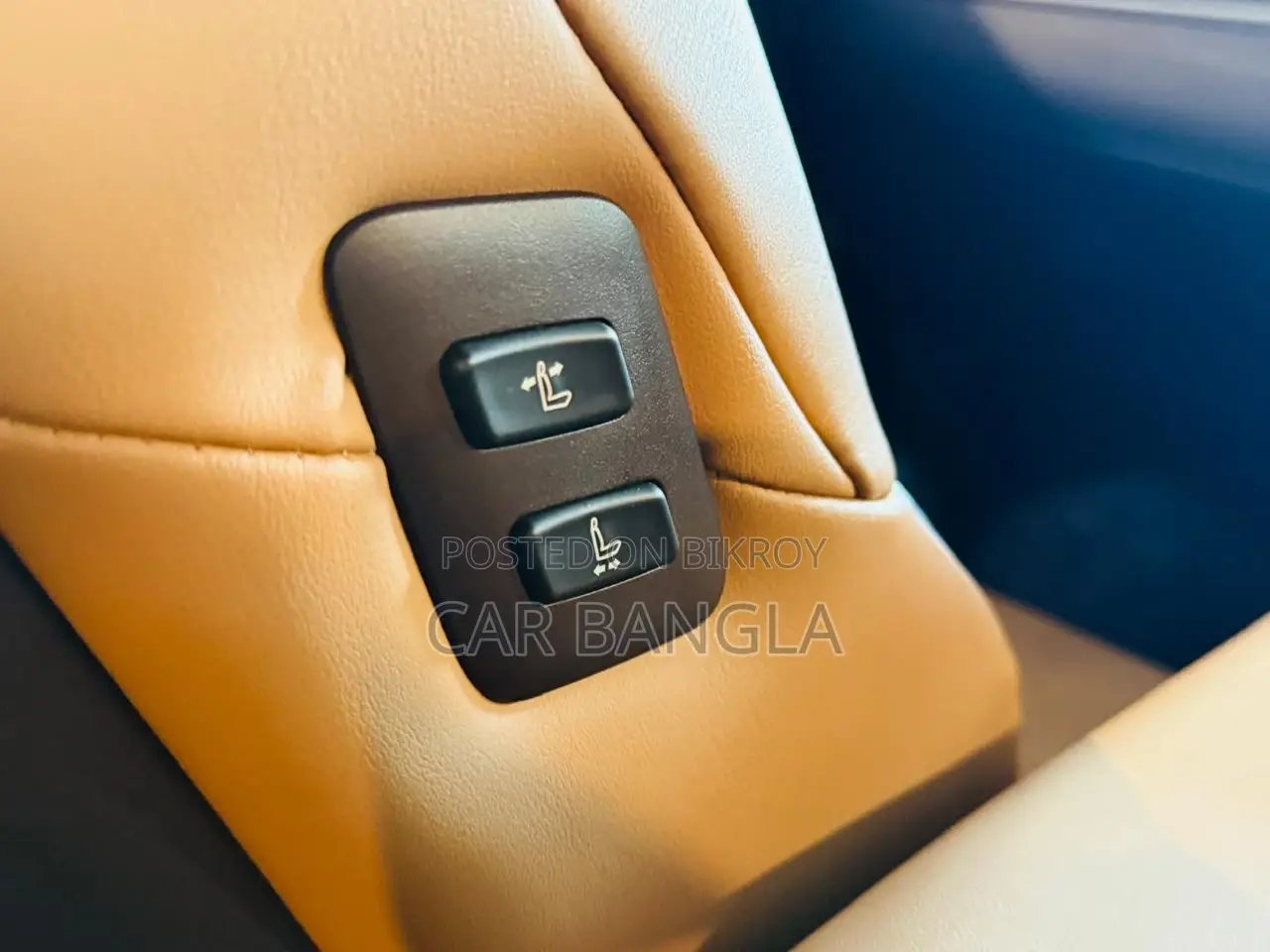 Lexus ES 300H READY SHOWROOM 2020