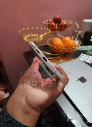 Samsung Galaxy Note 10 . (Used)