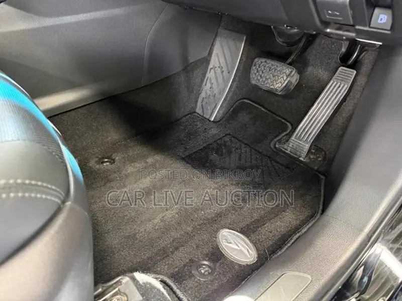 Toyota Harrier Hybrid GR 2021