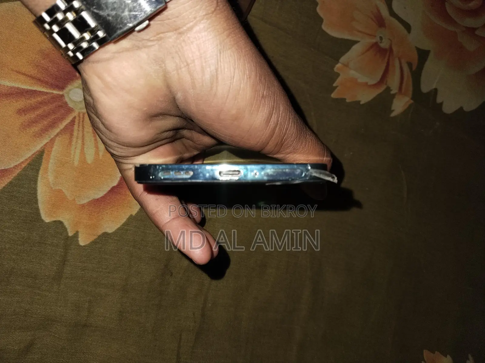 OPPO F27 (Used)