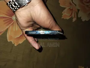 OPPO F27 (Used)