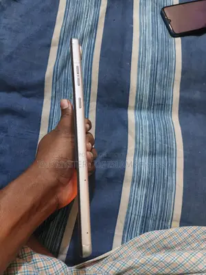 ট্যাবলেট ডিসপ্লে নষ্ট