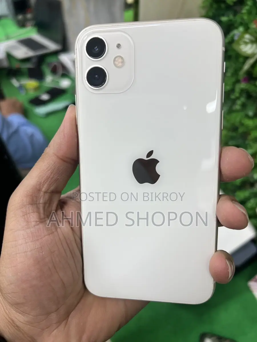 Apple iPhone 11 128GB (Used)