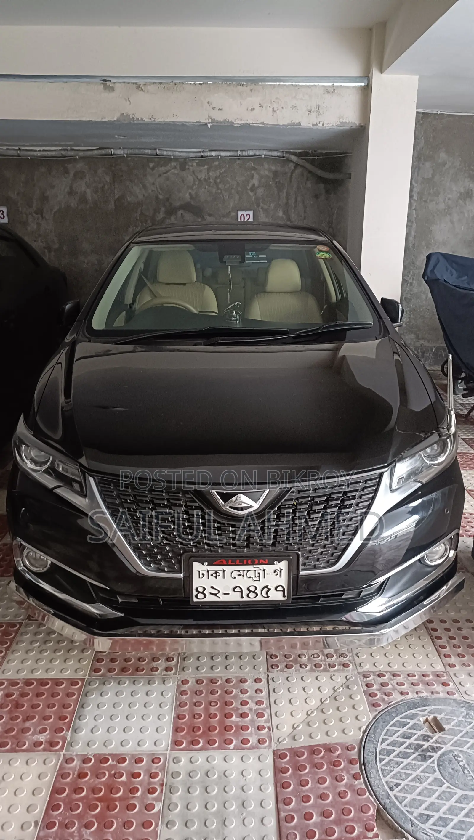 টয়োটা অ্যালিয়ন ২০১৬ কালো