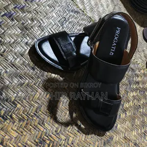চামড়া তৈরি সুল