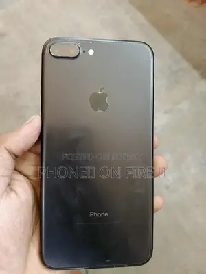 Apple iPhone 7 Plus . (Used)
