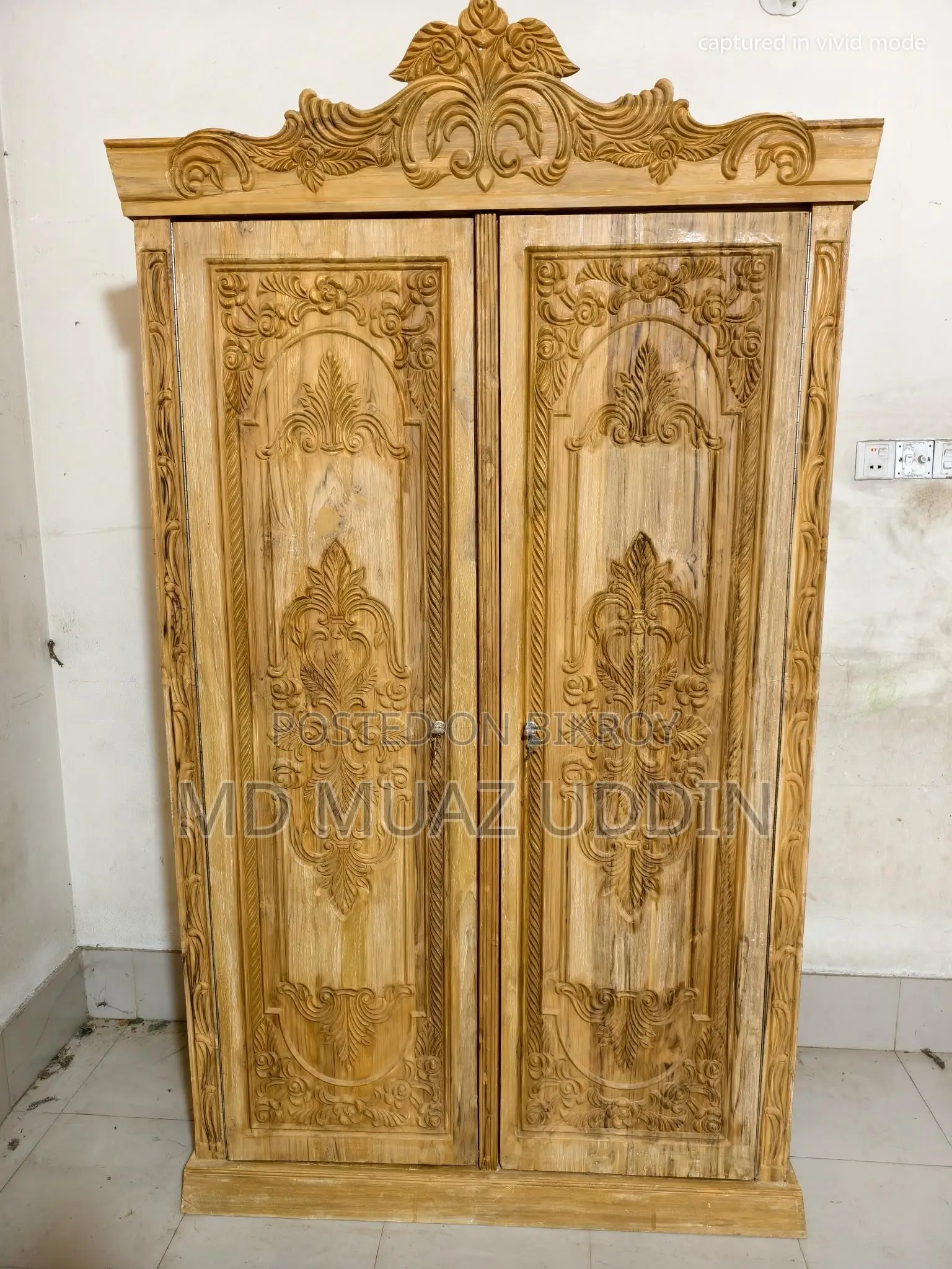 Teak Wood Almirah